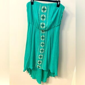 Strapless hi-lo dress with Aztec print